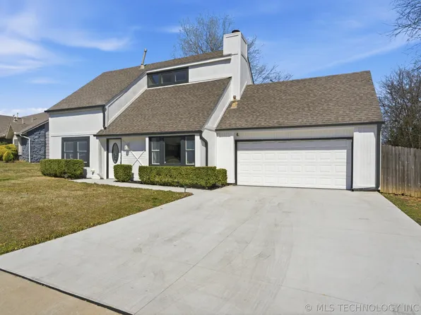 2921 W 64th St, Tulsa, OK 74132