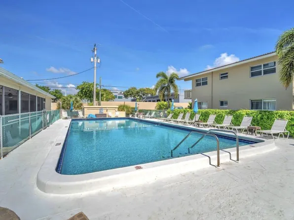 2121 NE 42ND Court #202C, Lighthouse Point, FL 33064