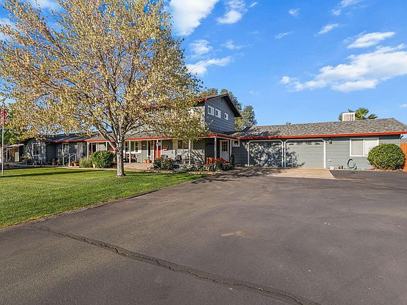 4th image of 3236 El Camino Dr