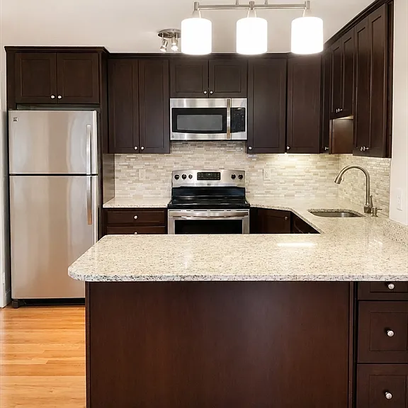 1105 Lexington St #B4-U9 — Photo 1