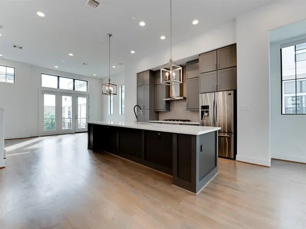 2928 Lamar St, Houston, TX 77003
