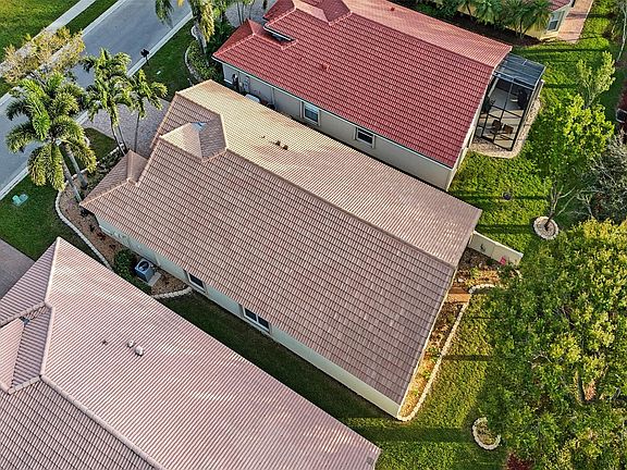 4th image of 12095 Roma Road