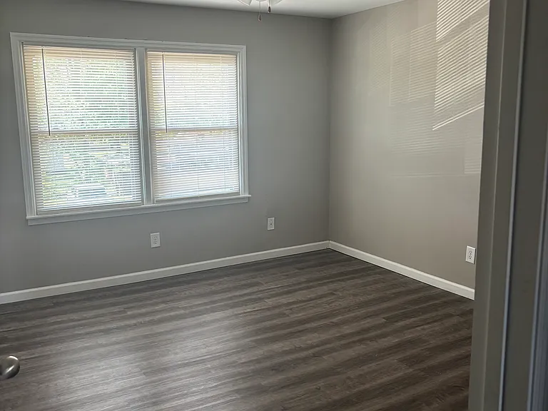 1705 Deer Hollow Dr #B — Photo 5