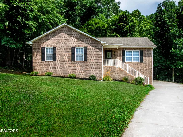 606 Liverpool Ln, Knoxville, TN 37920