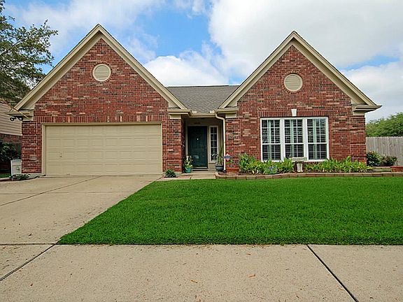 2nd image of 4002 Elmwood Dr
