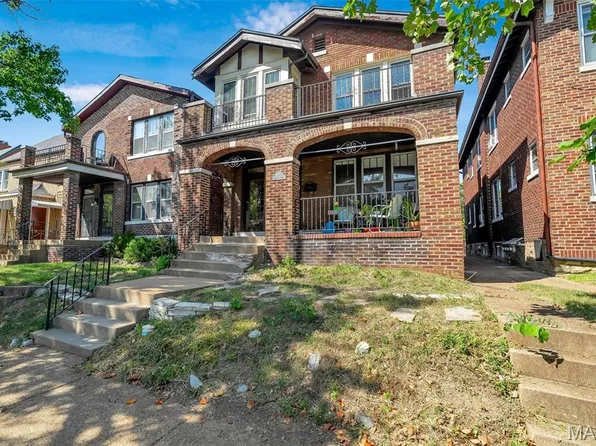 4935 Pernod Ave, Saint Louis, MO 63139