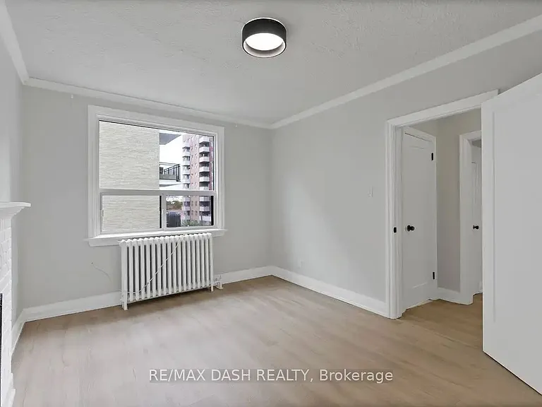 50 Raglan Ave #5 — Photo 13