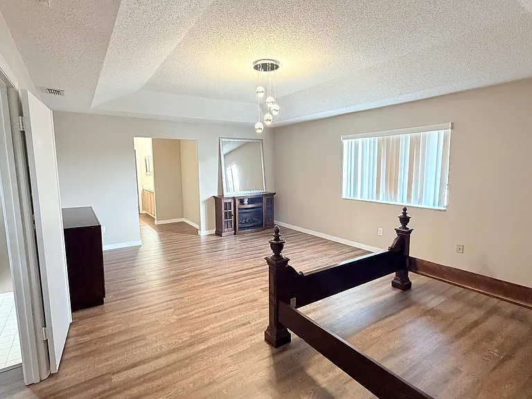 3113 Fairfield Dr — Photo 3