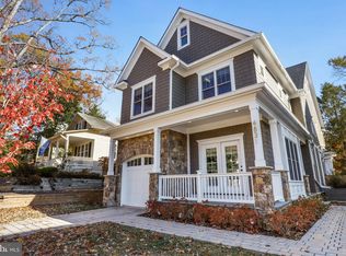 4831 Little Falls Rd, Arlington, VA 22207
