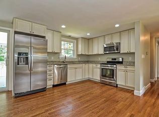 28 Harvard Ln, Wrentham, MA 02093