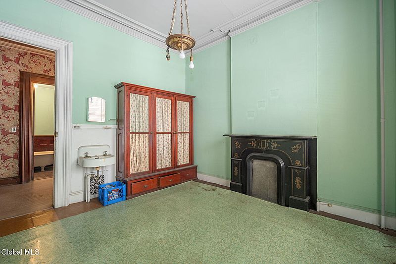 26th image of 93 Ten Broeck Street
