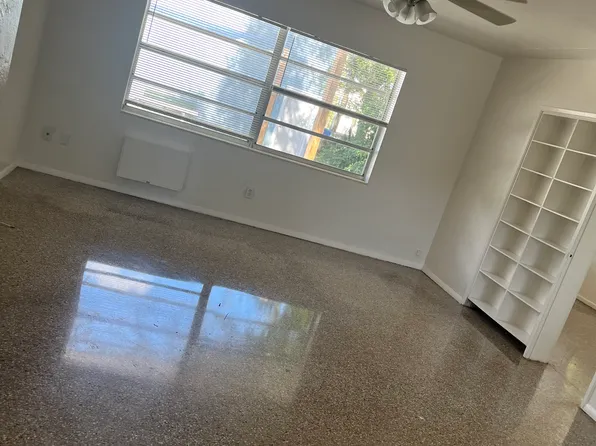 627 31st Ave N, Saint Petersburg, FL 33704