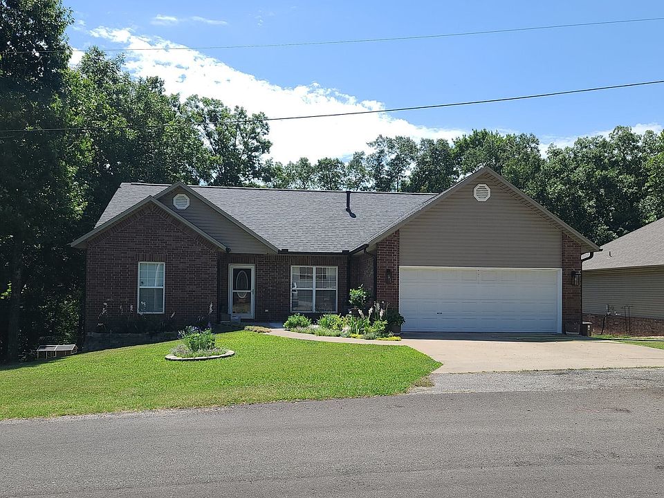 1st image of 6 Balsham Ln