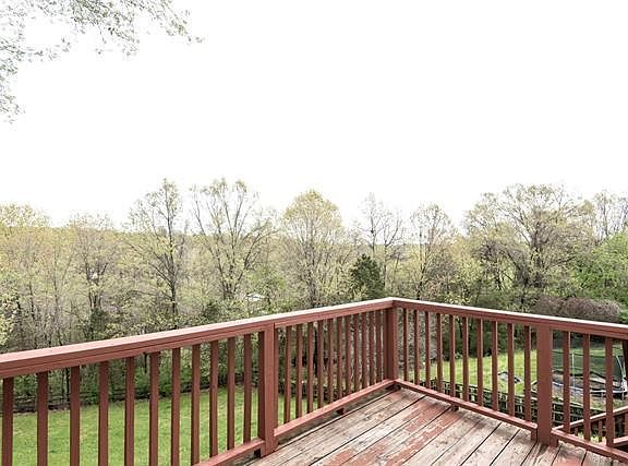 3rd image of 2137 Blossom Ln