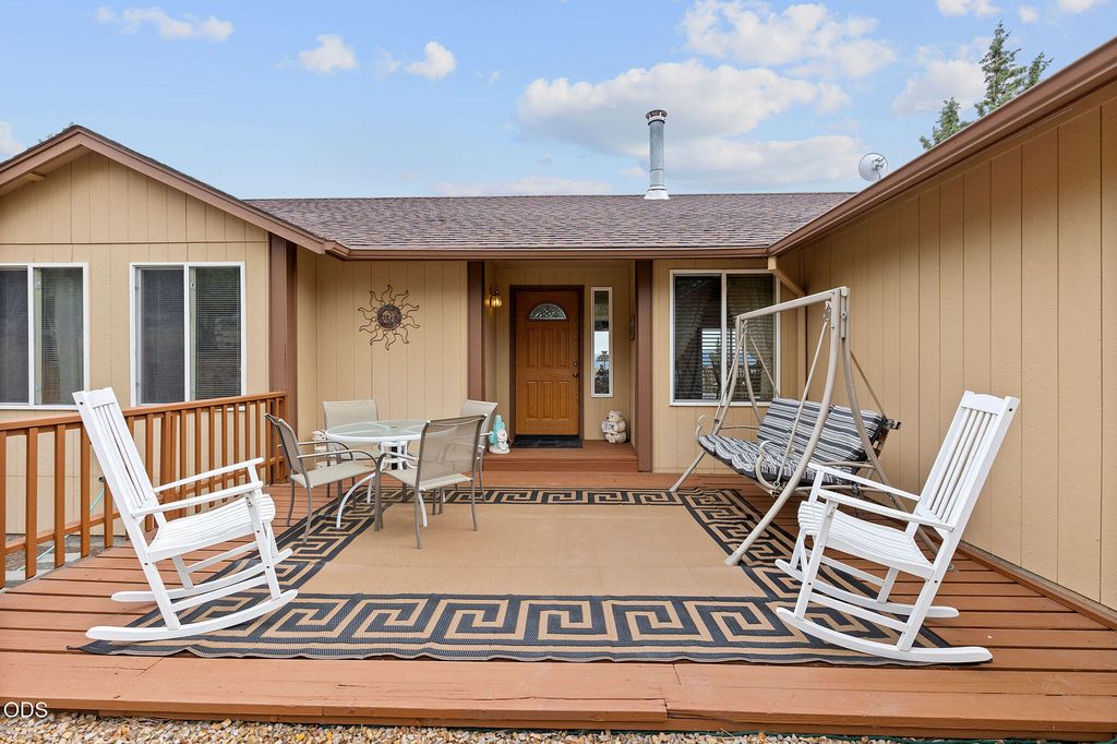 Apartment in Prineville, Crook - View 2