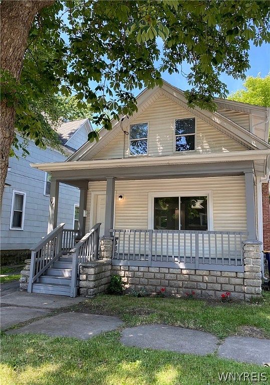 144 Lock St, Lockport, NY 14094 Zillow