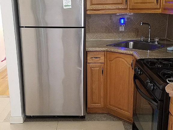 4th image of 5646 Hollis Court Blvd Fl 2nd