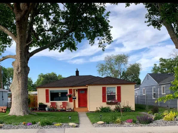 1110 W 1st Ave, Kennewick, WA 99336