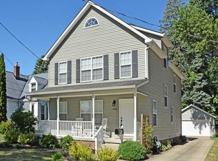 5222 Dewey Rd, North Olmsted, OH 44070