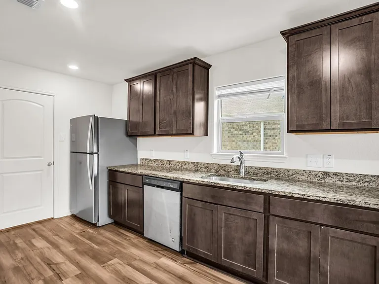 3107 Angus Dr — Photo 16