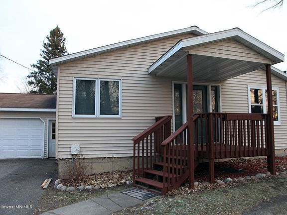 3rd image of 1151 Campbell Ave