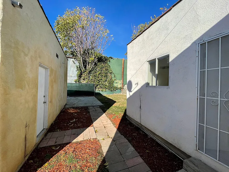 415 N Murrietta Pl — Photo 6