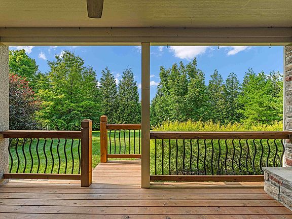 4th image of 2250 Lake Pointe Dr #1502