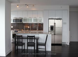 388 Yonge St UNIT 7002, Toronto, ON M5B0A4