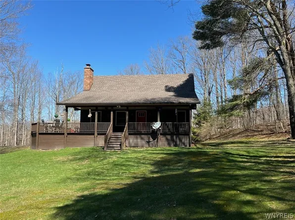 2390 Tyler Rd, Arcade, NY 14009
