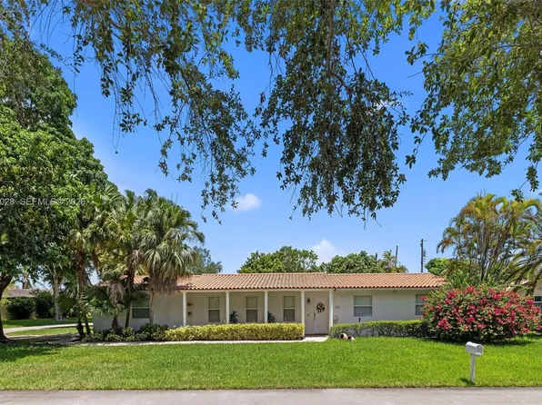 9765 SW 143rd St, Miami, FL 33176