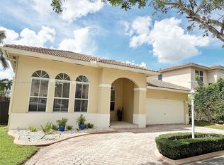 16032 SW 63rd Ter, Miami, FL 33193