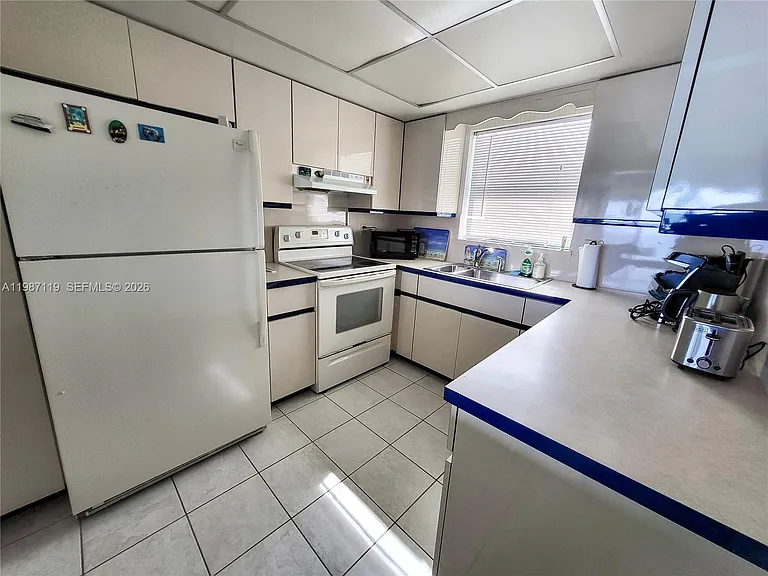 1750 S Ocean Blvd #509E — Photo 9