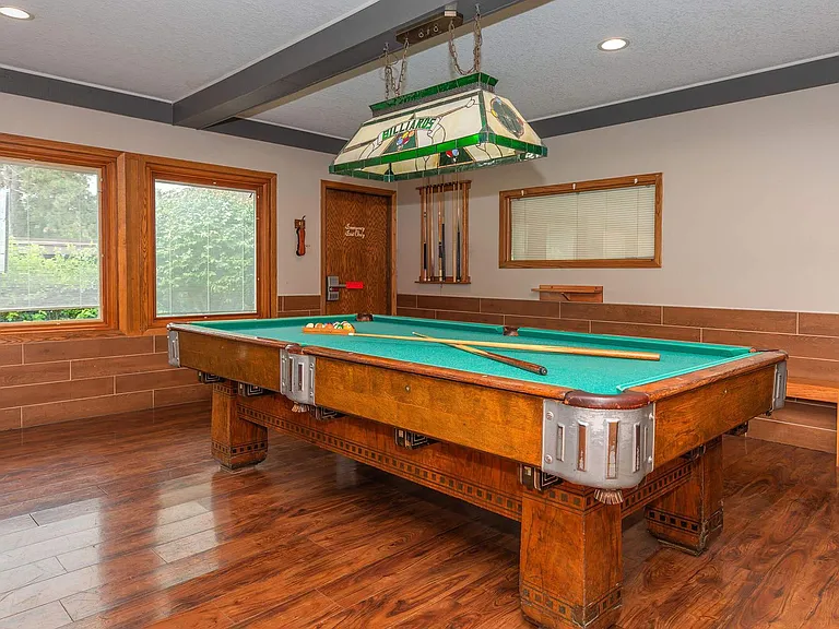 Homewood Manor — Photo 29