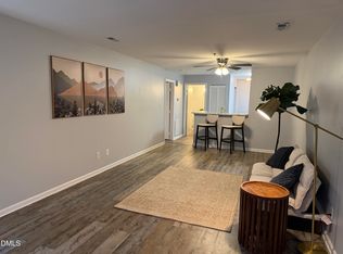 3810 Grey Harbor Dr APT 203, Raleigh, NC 27616