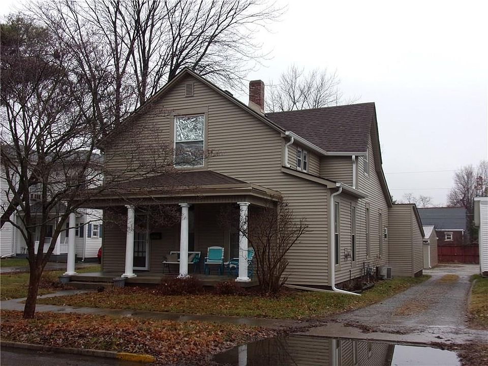 1st image of 306 E College St