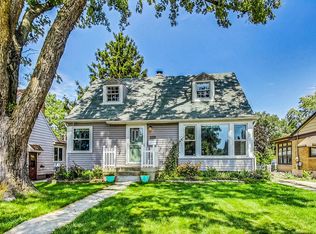 501 W Avery St, Elmhurst, IL 60126