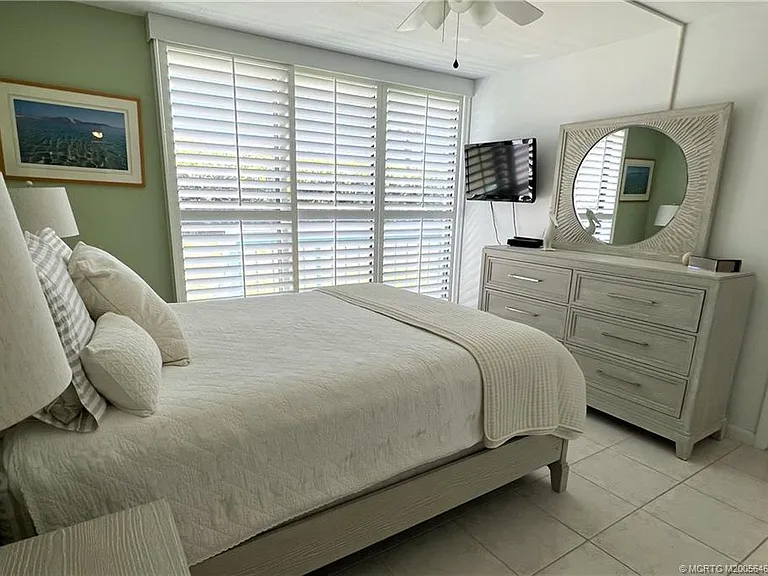 9940 S Ocean Dr #6 — Photo 17