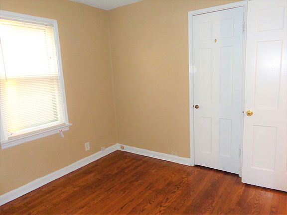 4th image of 7604 Mallard Dr
