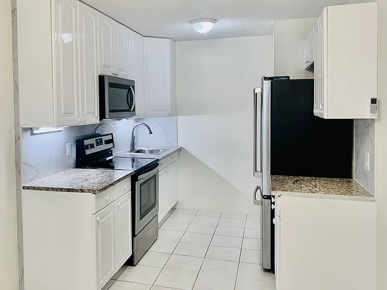826 Wiggins Pass Rd #214 — Photo 6