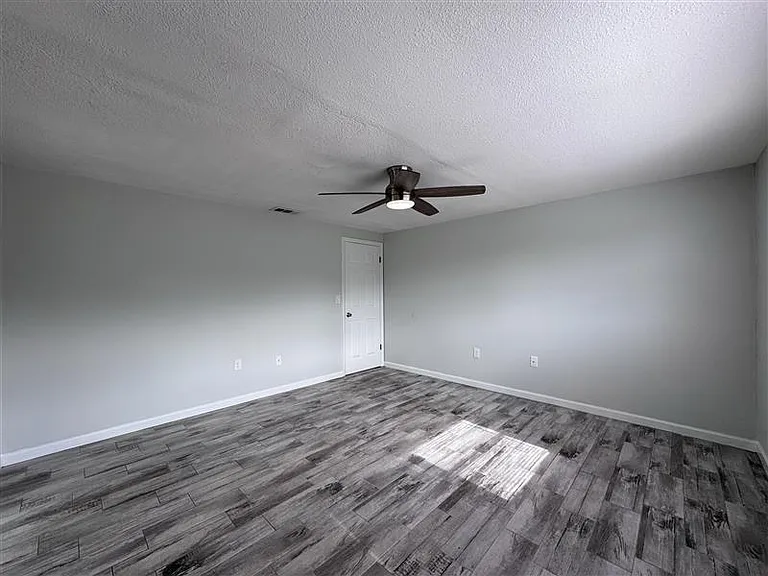 3445 Sarto Ln — Photo 20