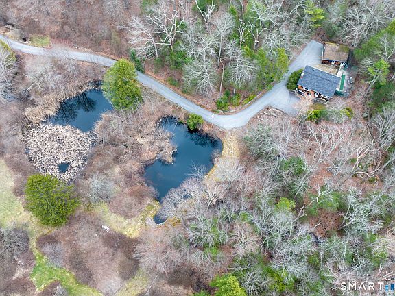 5th image of 467 Providence Turnpike