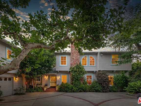 5th image of 14161 Valley Vista Blvd