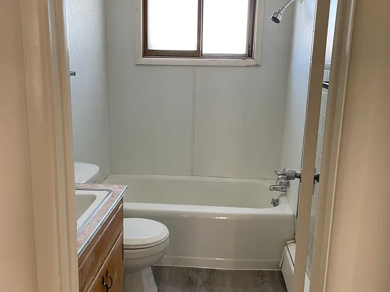 1307 Wyoming St — Photo 7