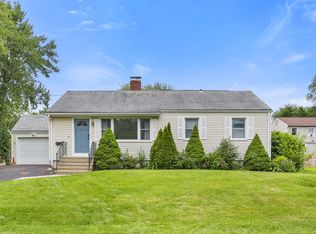 21 Frederick St, Trumbull, CT 06611