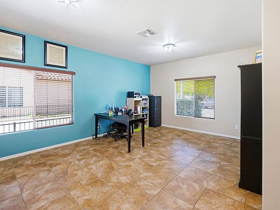 5th image of 1387 Paso Robles Ave