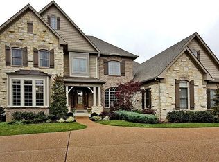 783 Mason Rd, Saint Louis, MO 63141