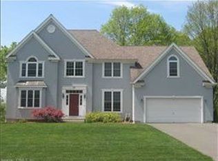 28 Sheffield Pl, Southington, CT 06489