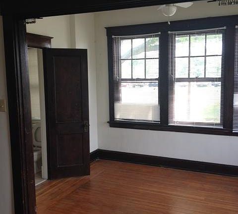 2nd image of 2631 Highland Ave APT 3