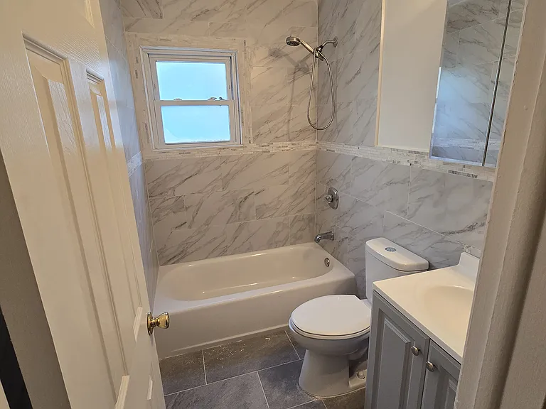 74 Caswell Ave #1 — Photo 19