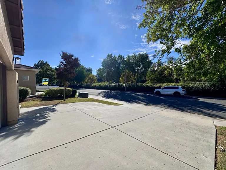 30906 Crystalaire Dr — Photo 4